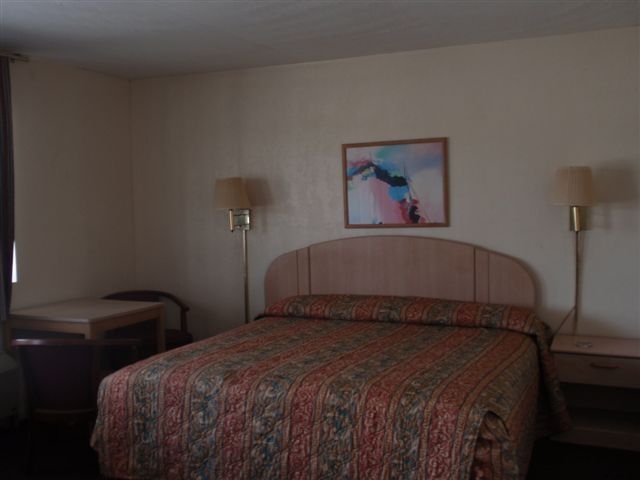 Travelers Budget Inn - Pocomoke Pocomoke City Room photo